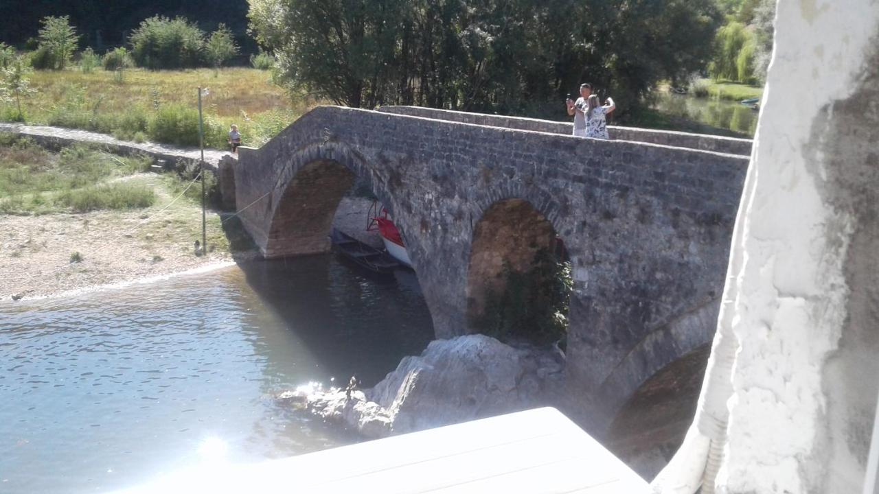 Holiday Home Rijeka Crnojevića エクステリア 写真